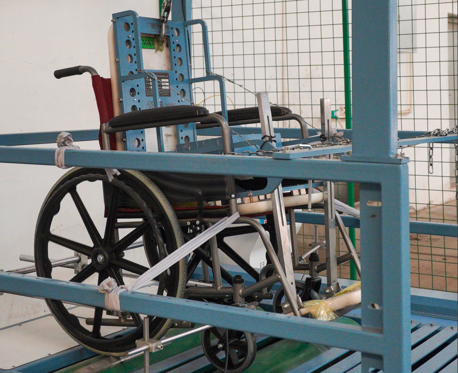 test de qualité des fauteuils roulants bariatriques, shanghai brother medicalpng